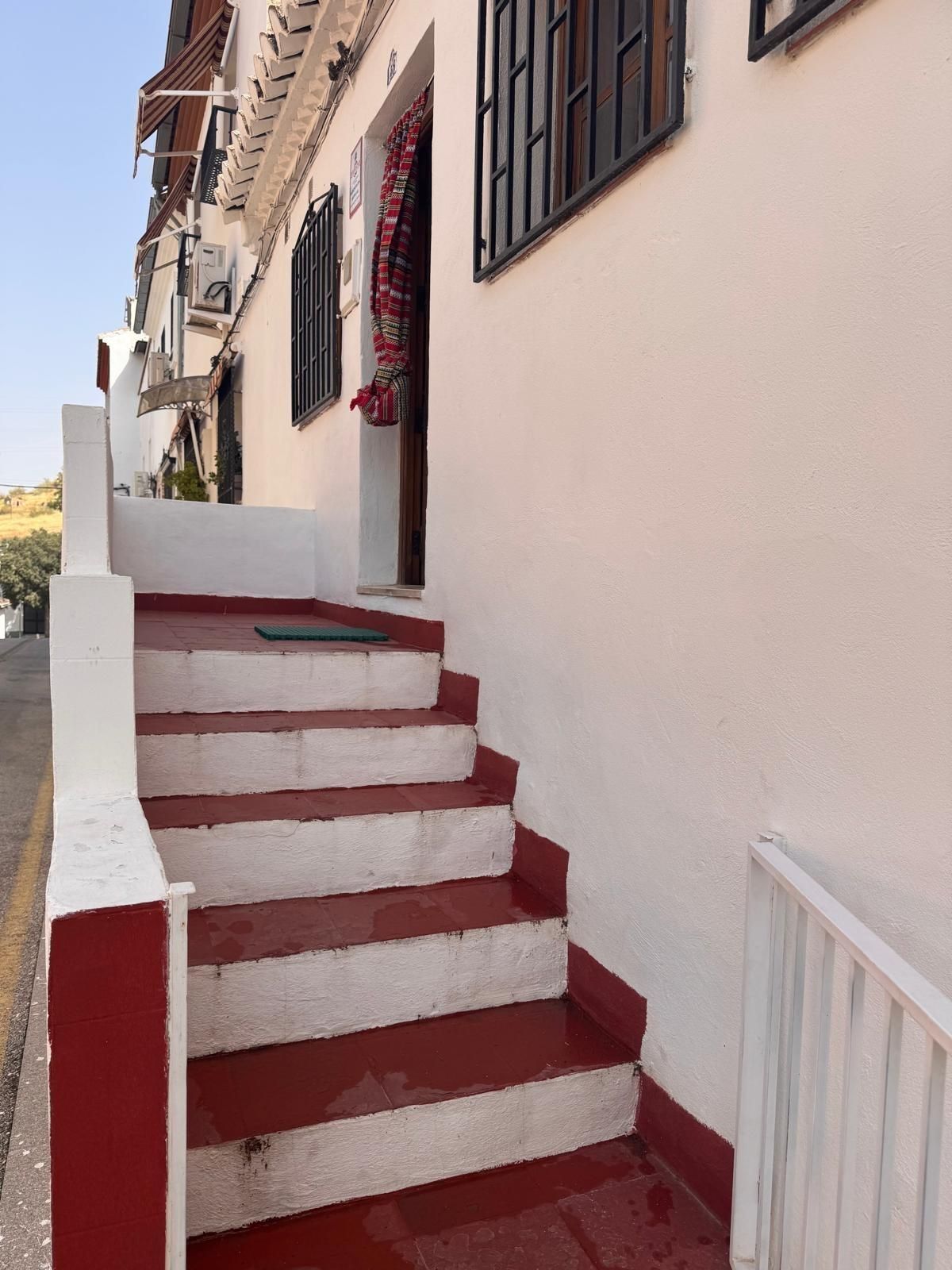 Casa adosada de alquiler en Haza Grande