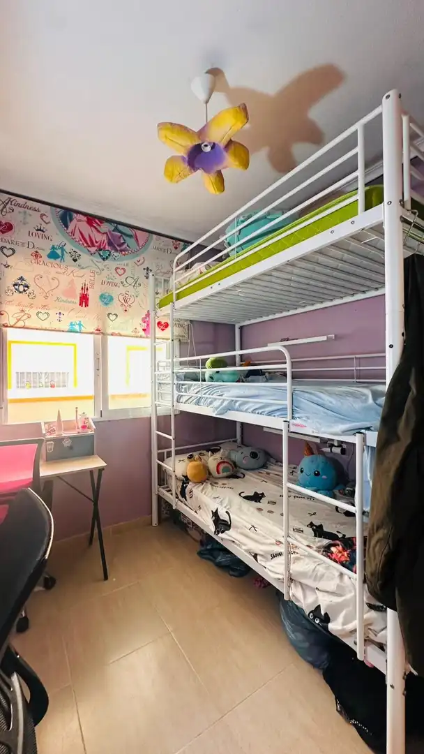 Dormitori de Àtic en venda en La Unión amb Terrassa, Balcó i Piscina comunitària