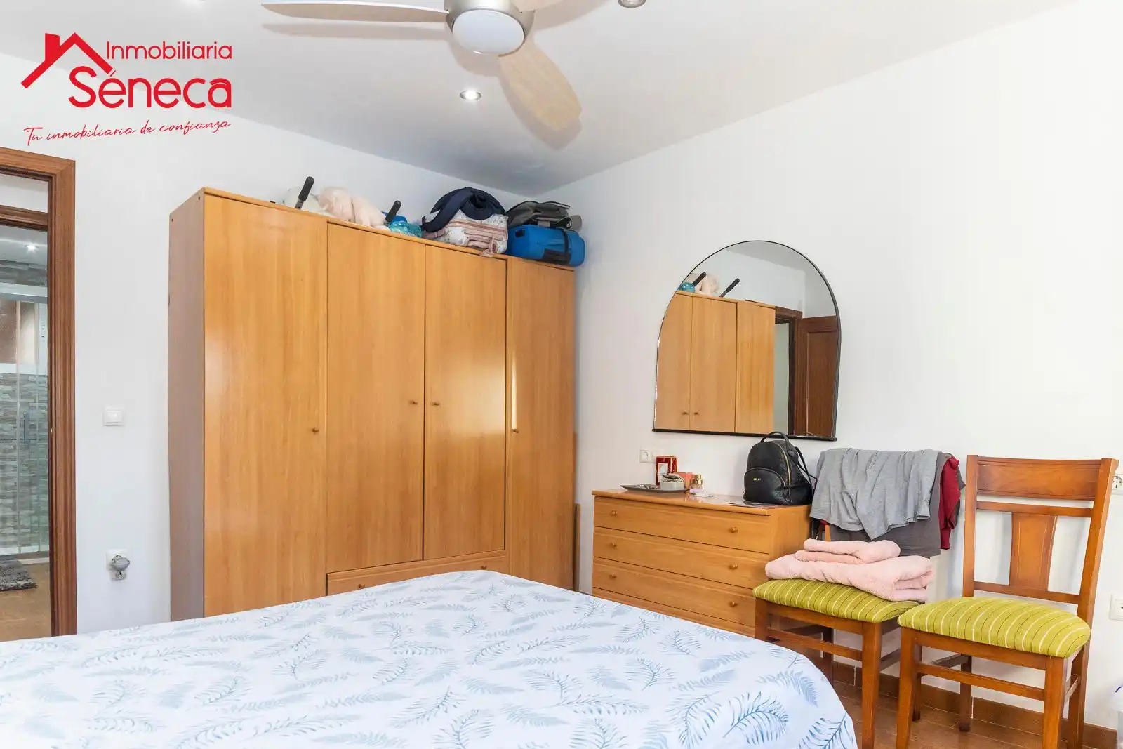 Bedroom of Flat for sale in Córdoba  with Air Conditioner, Terrace and Storage room