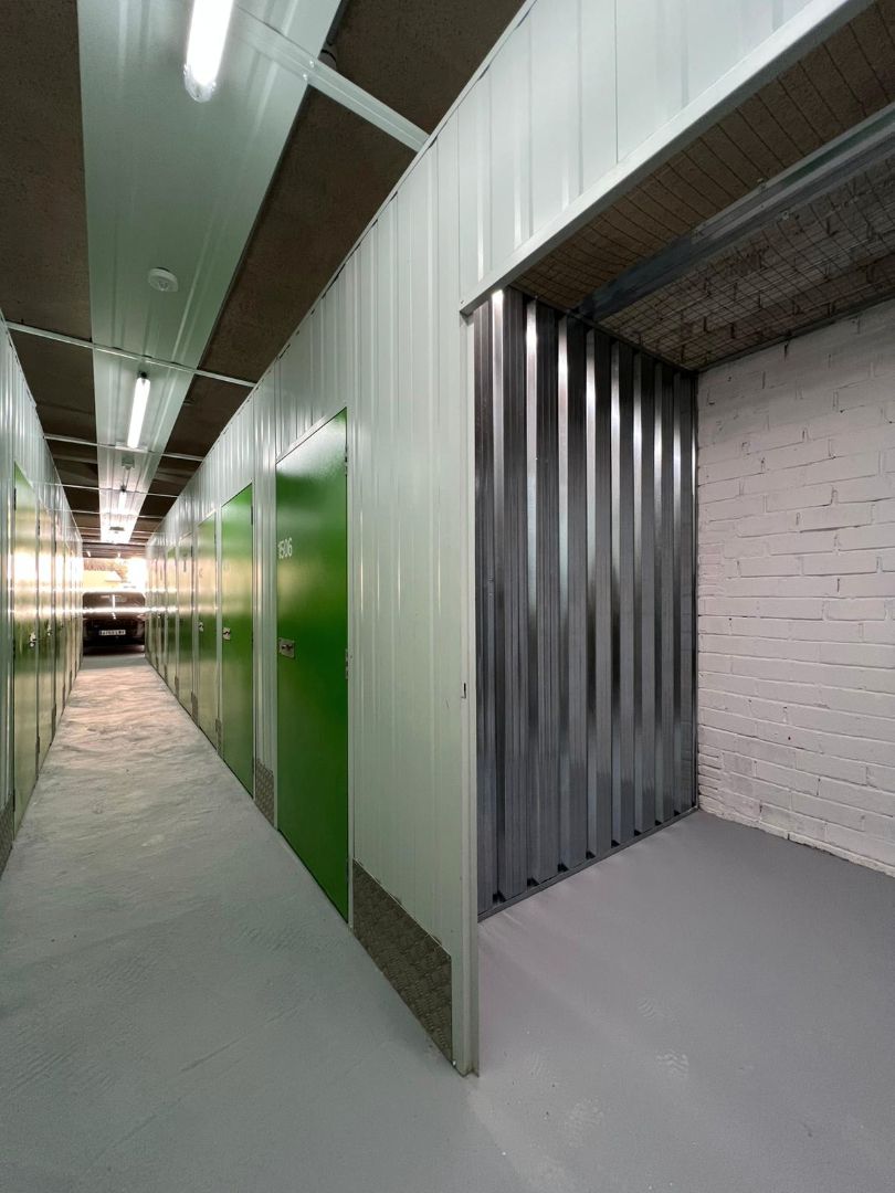 Box room to rent in El Prat de Llobregat  with Alarm