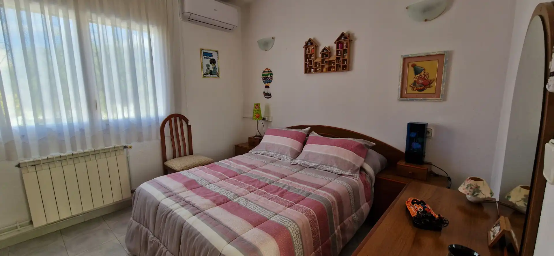Dormitori de Casa o xalet en venda en Cambrils amb Aire condicionat, Calefacció i Jardí privat