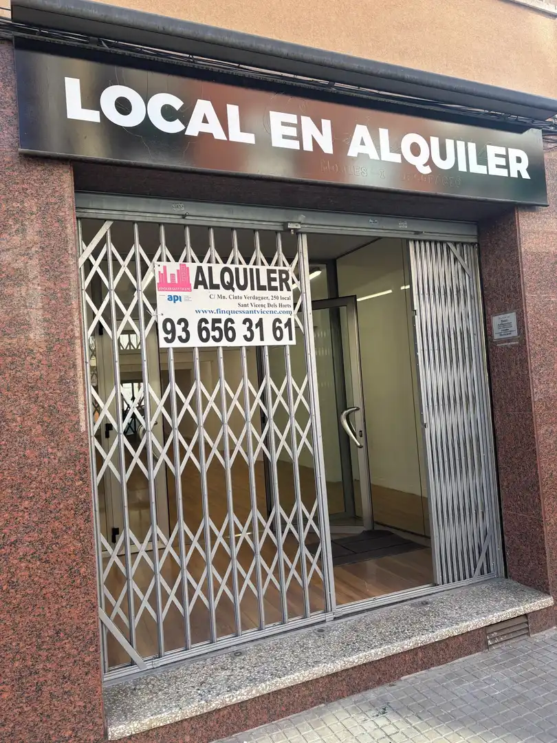 Local de alquiler en Sant Vicenç Dels Horts