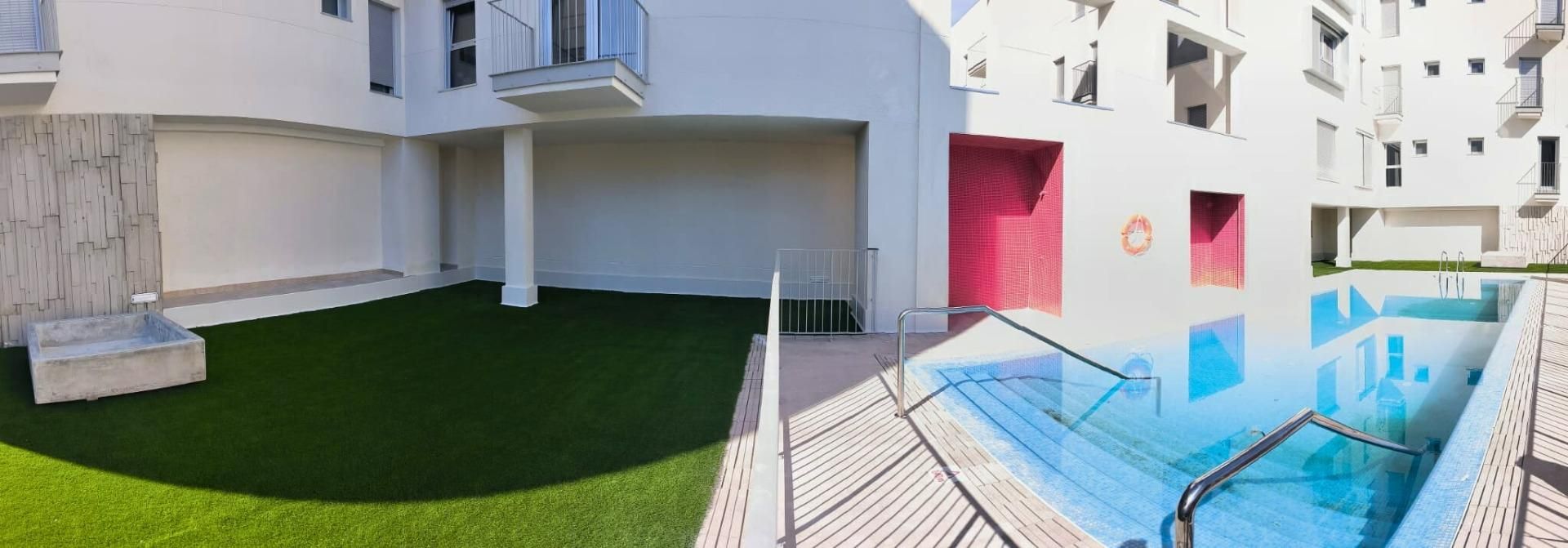 Swimming pool of Flat for sale in Las Palmas de Gran Canaria  with Terrace, Storage room and Community pool