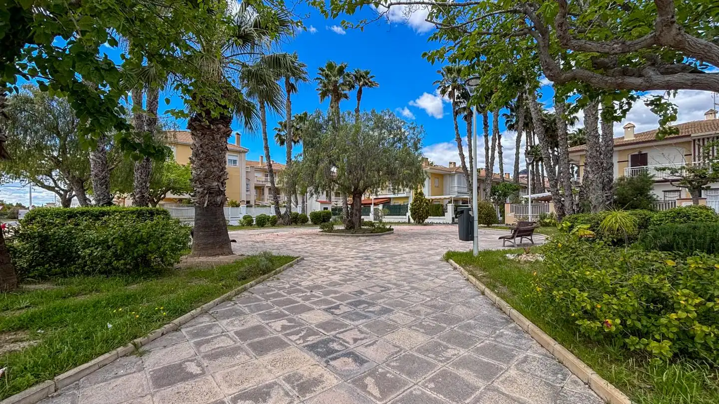 Exterior view of Houses for sale in Santa Pola  with Air Conditioner, Terrace and Storage room