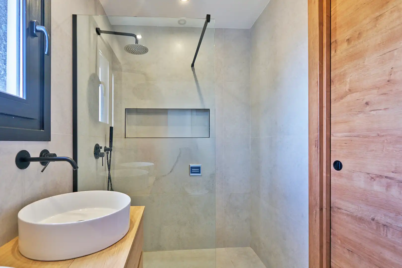 Badezimmer von Haus oder Chalet zum Verkauf in Mijas mit Heizung, Privatgarten und Terrasse