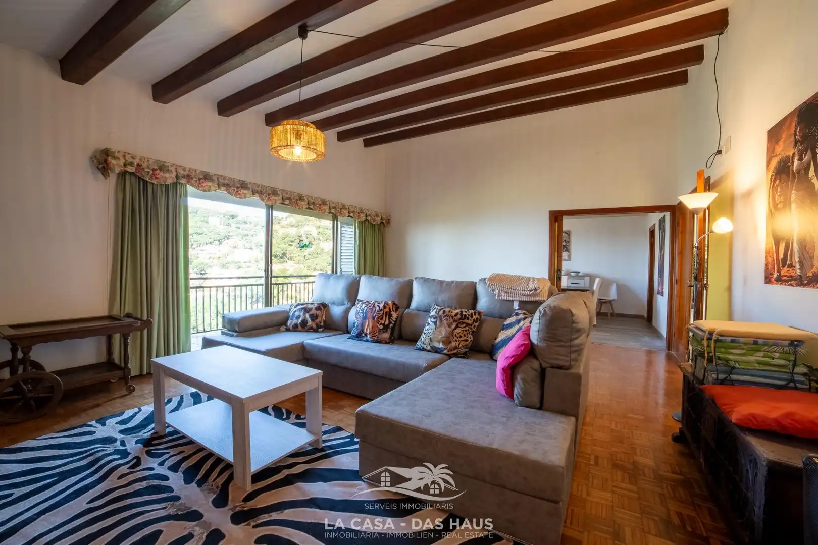 Sala d'estar de Casa o xalet en venda en Lloret de Mar amb Jardí privat, Terrassa i Balcó