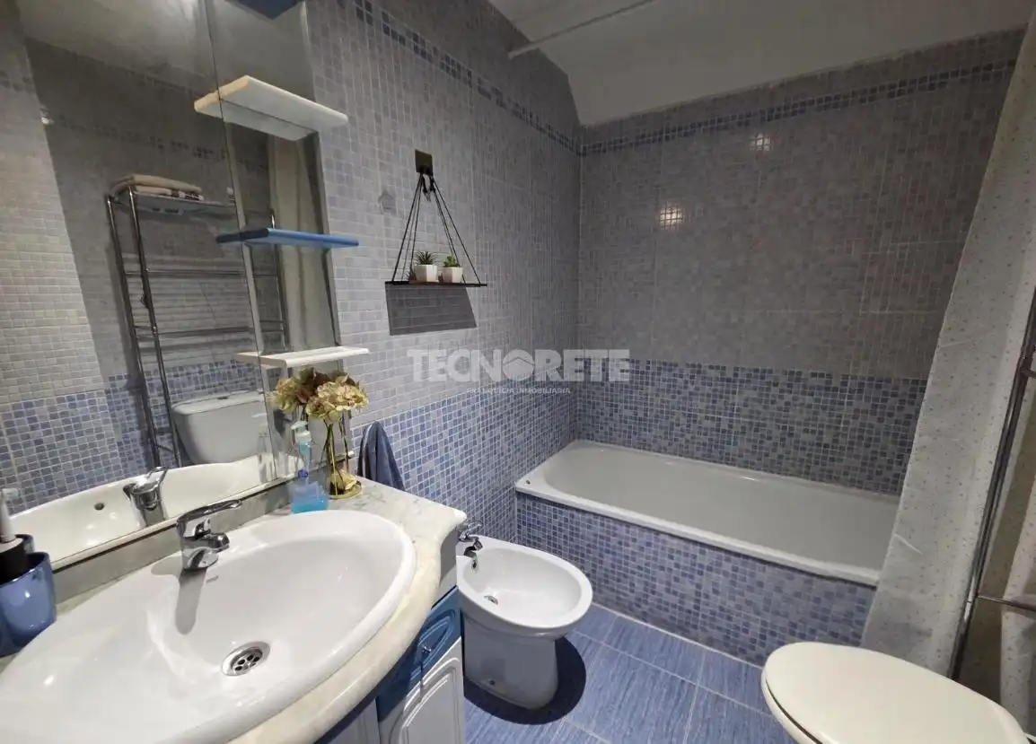 Baño de Piso en venta en Valdemoro con Aire acondicionado y Terraza