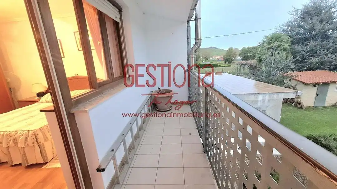 Adossat amb terrassa en venda a Hazas de Cesto, imagen 41