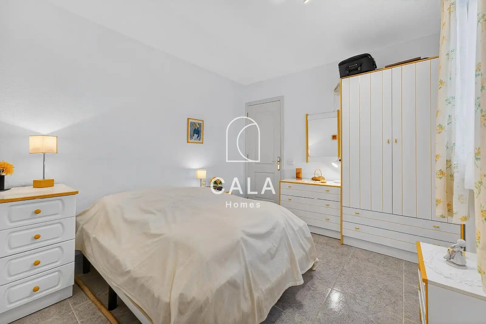 Dormitori de Apartament en venda en Granadilla de Abona amb Terrassa, Piscina i Moblat