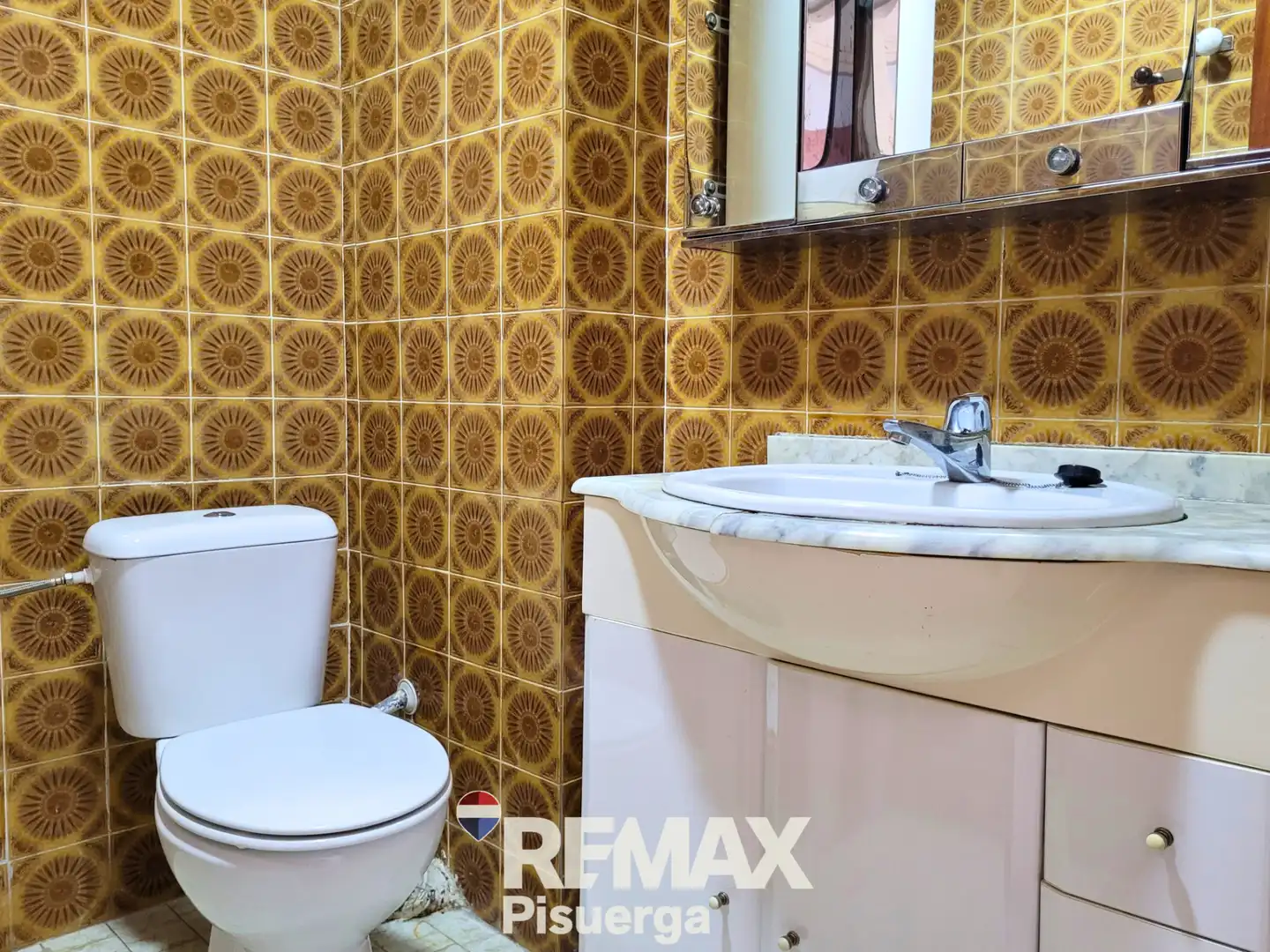 Baño de Piso en venta en Valladolid con Terraza y Balcón