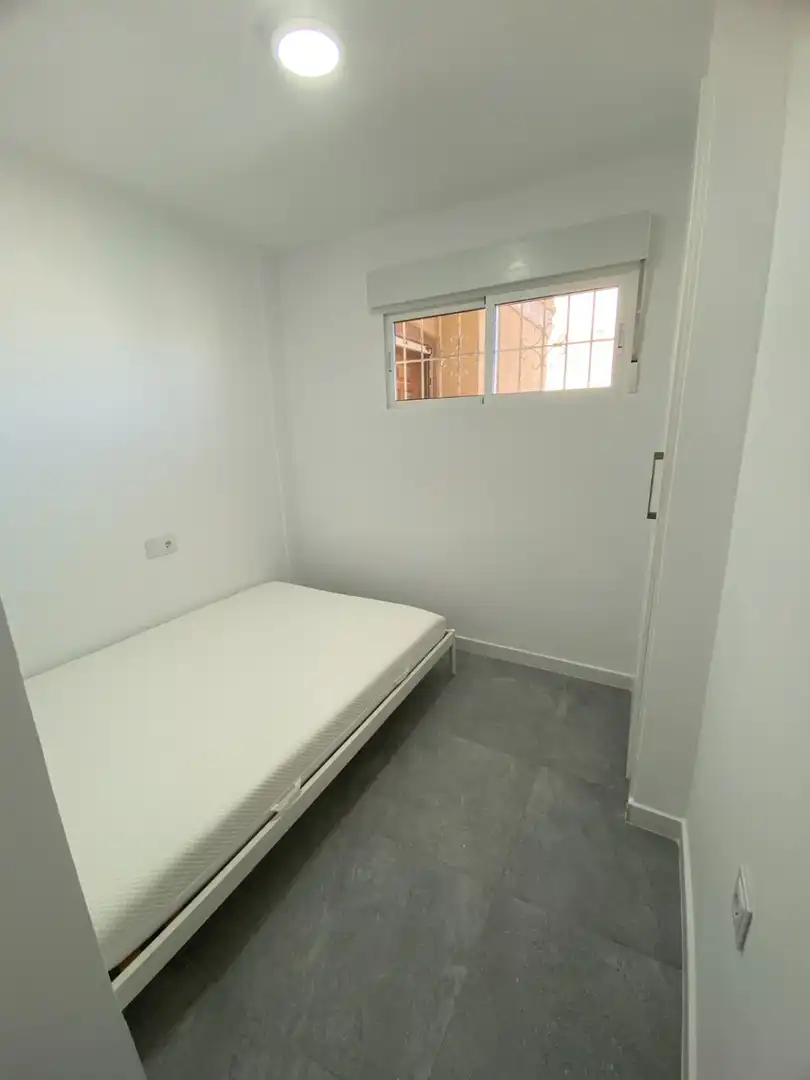 Apartamento de alquiler en Torrevieja, Alicante