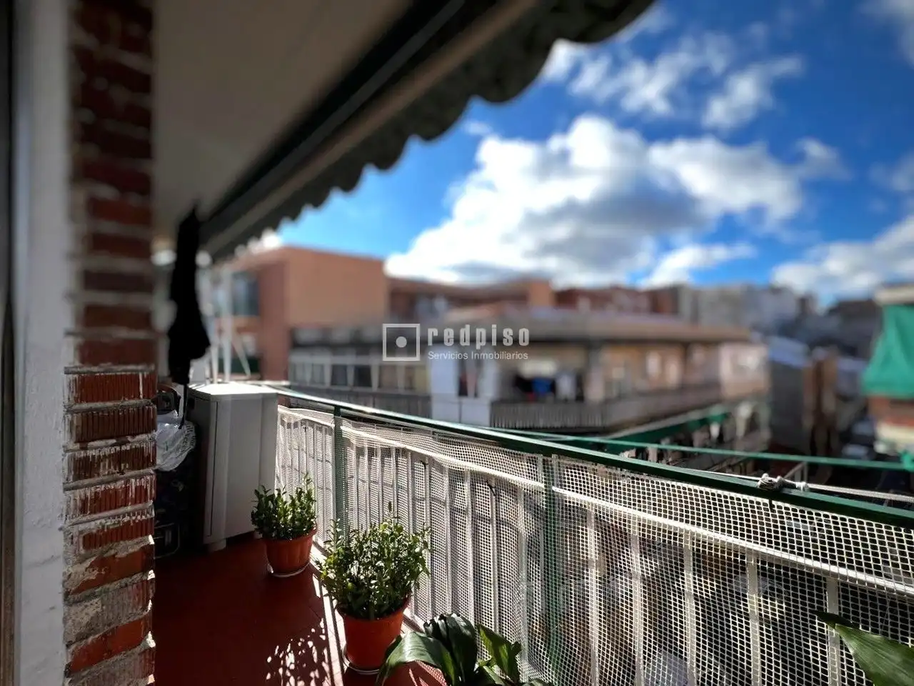 Vista exterior de Piso en venta en San Sebastián de los Reyes con Aire acondicionado, Calefacción y Terraza