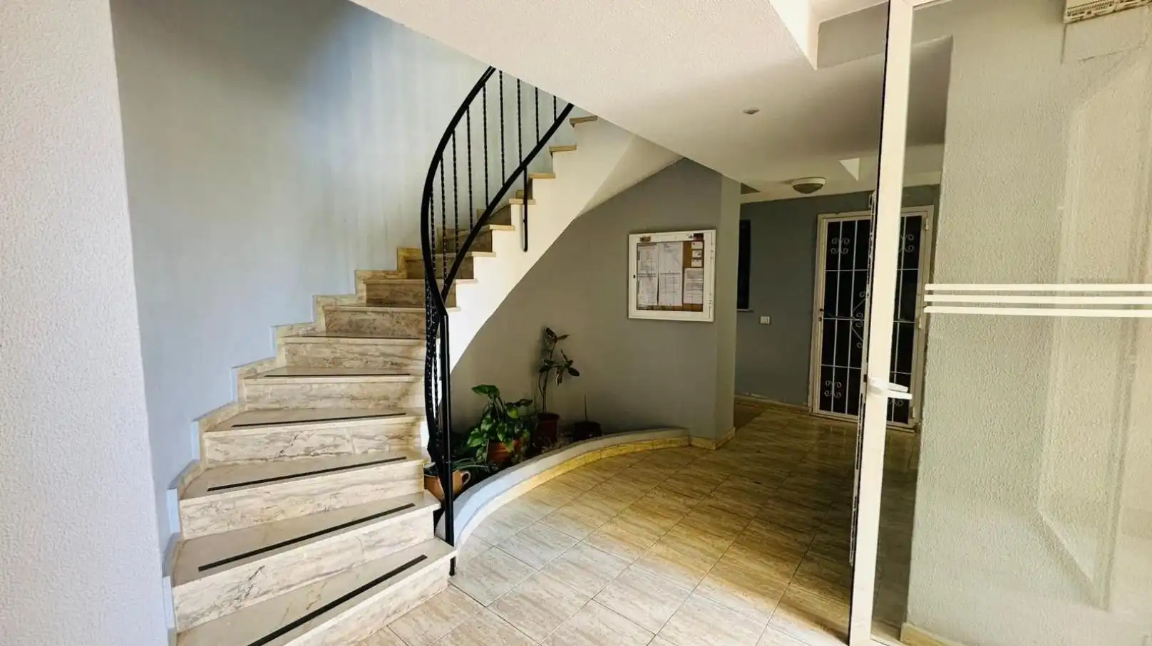 Apartament en venda en Torrevieja amb Moblat i Piscina comunitària