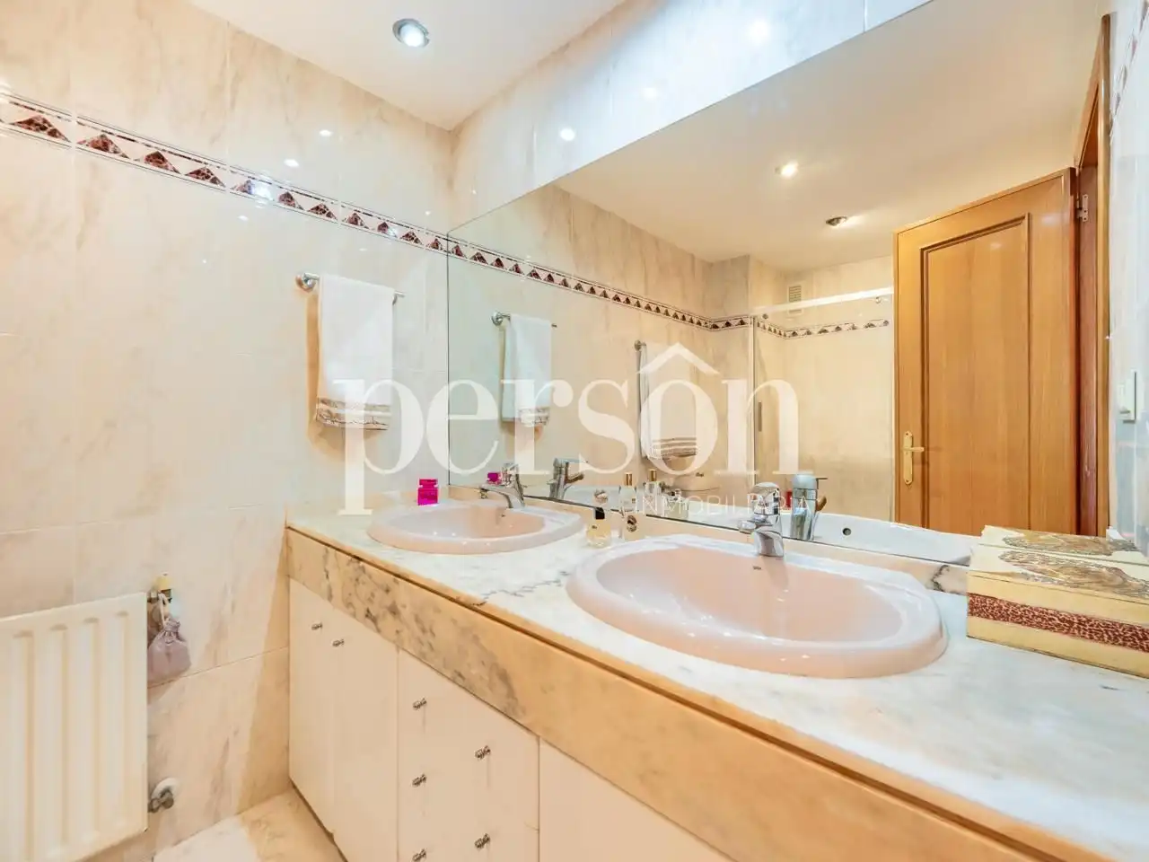Baño de Piso en venta en Valencia con Aire acondicionado, Calefacción y Parquet