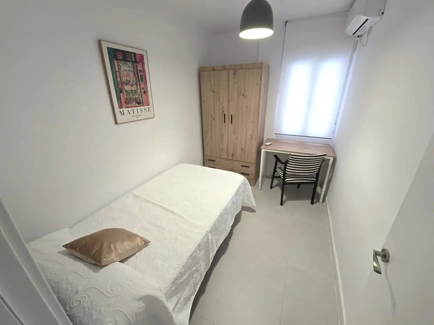 Bedroom of Flat for rent in Cáceres  with Air Conditioner, Terrace and Furnished