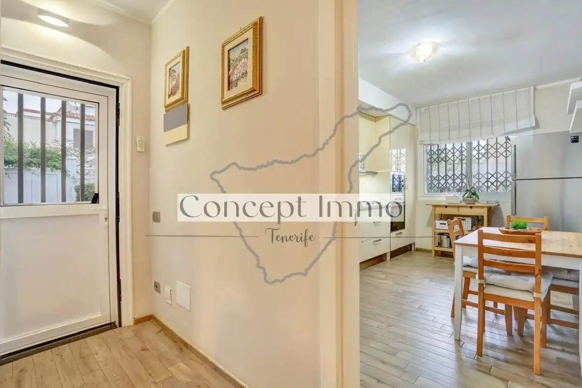 Casa o xalet en venda en Arona amb Jardí privat, Terrassa i Traster