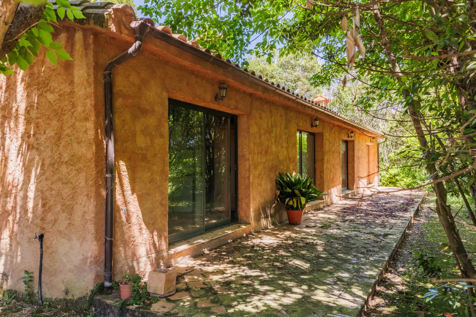 Exterior view of Country homes for sale in Parlavà  with Air Conditioner, Private garden and Terrace