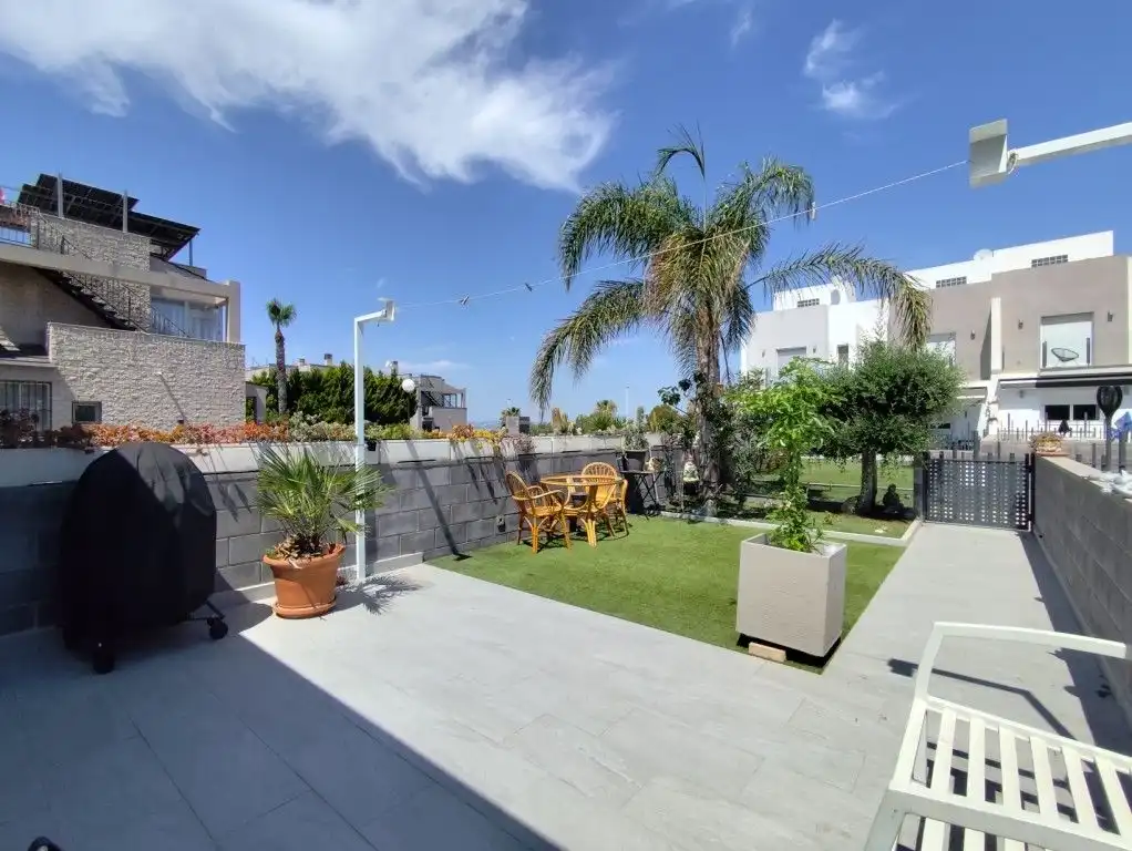 Finca rústica en venta en Parque Acuático - Sector 25