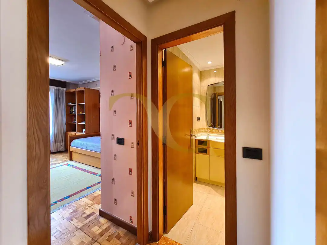 Flat for sale in Oviedo   with Heating