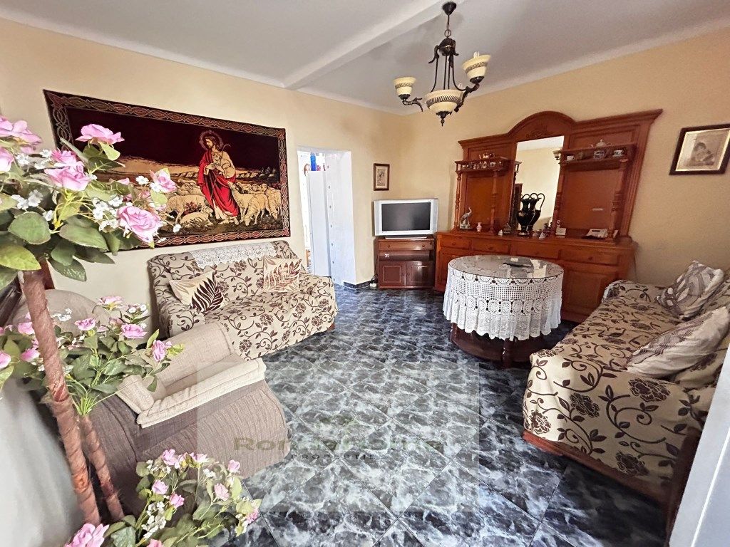 House or chalet for sale in Benaoján