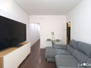 Wohnung mit Balkon zum Verkauf in Carrer de la França Xica