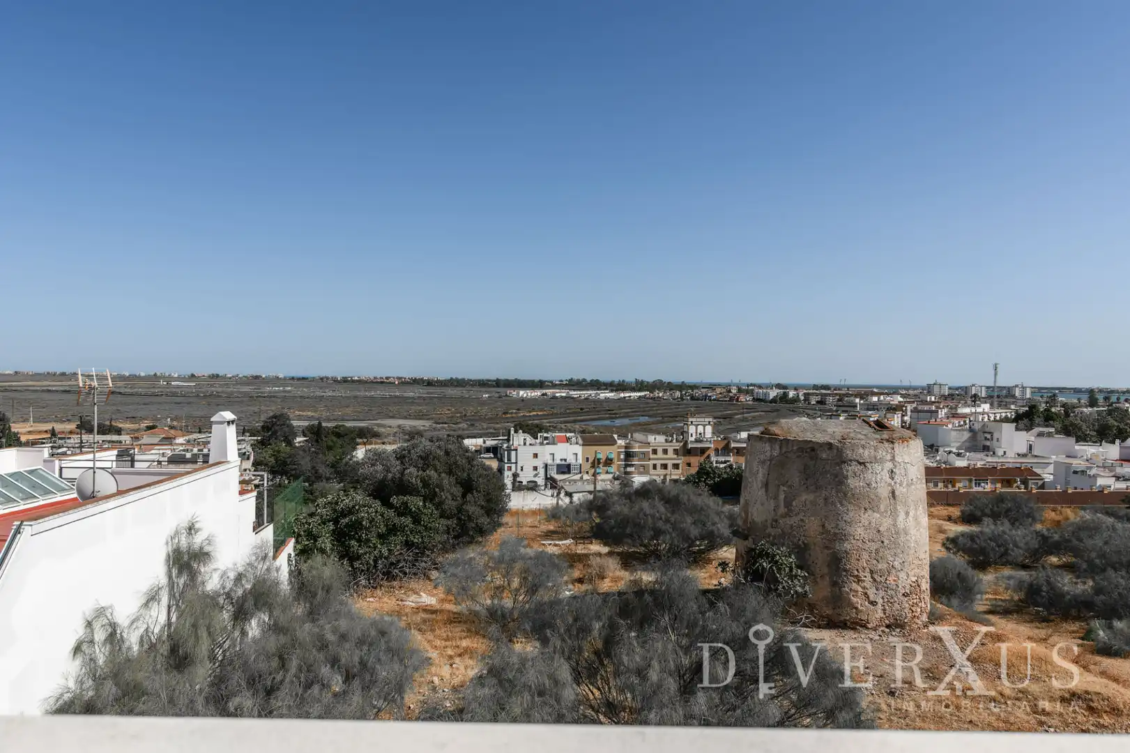 Casa adosada en venda en Ayamonte amb Aire condicionat, Terrassa i Moblat