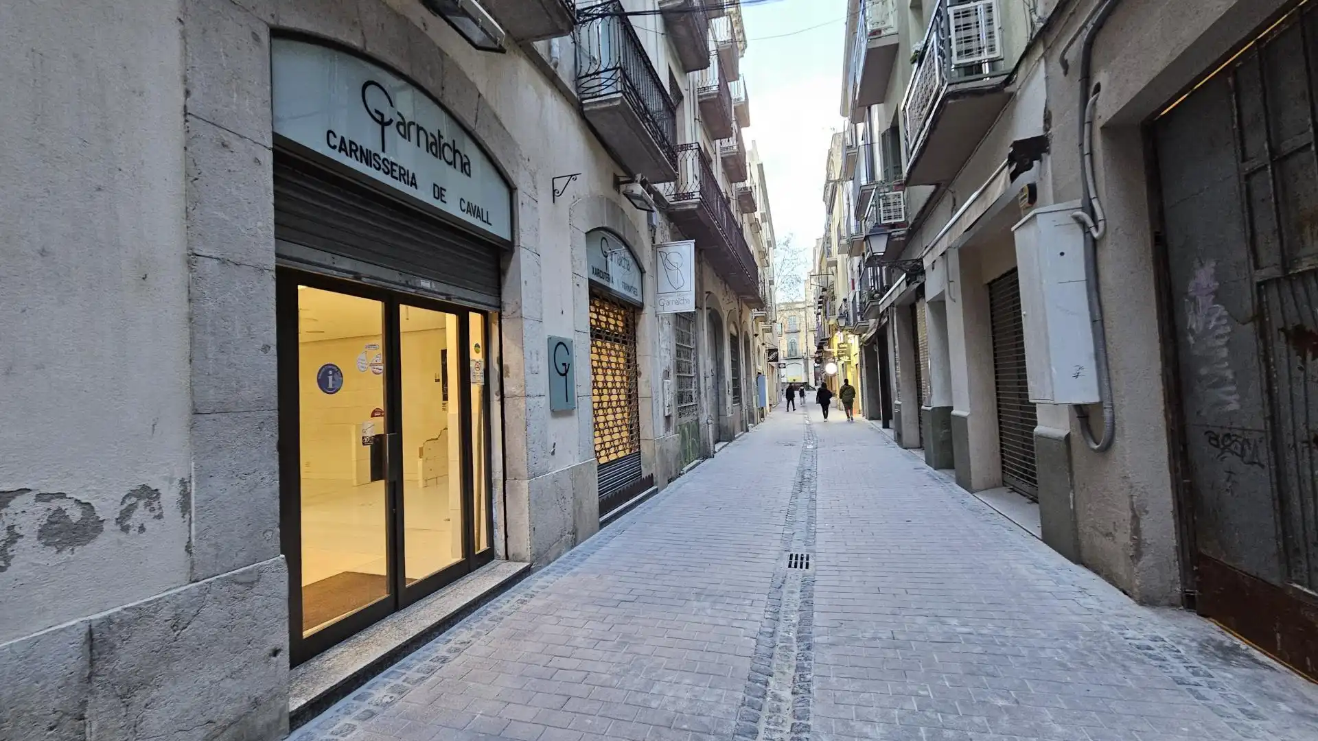 Vista exterior de Local de lloguer en Figueres