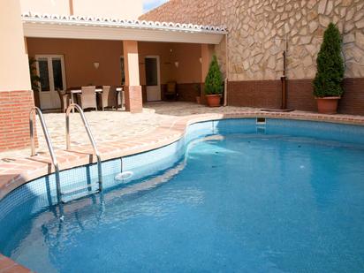 Piscina de Casa adosada en venda en Antequera amb Terrassa, Piscina i Balcó