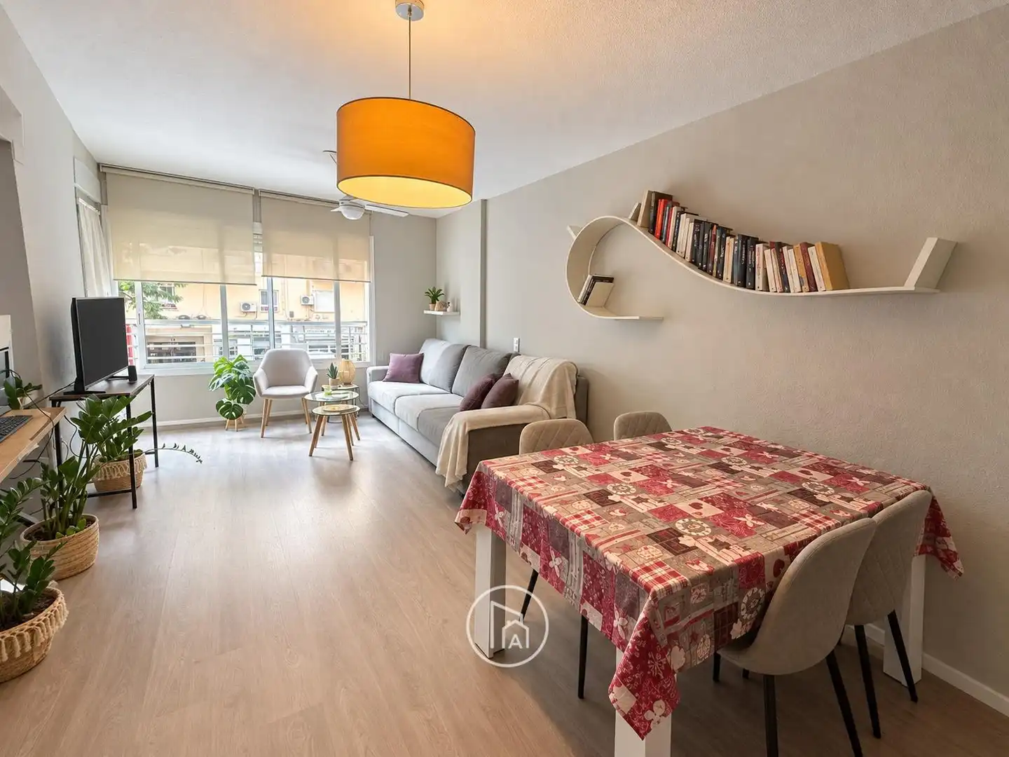 Wohnzimmer von Wohnung zum Verkauf in Valencia mit Klimaanlage, Terrasse und Balkon