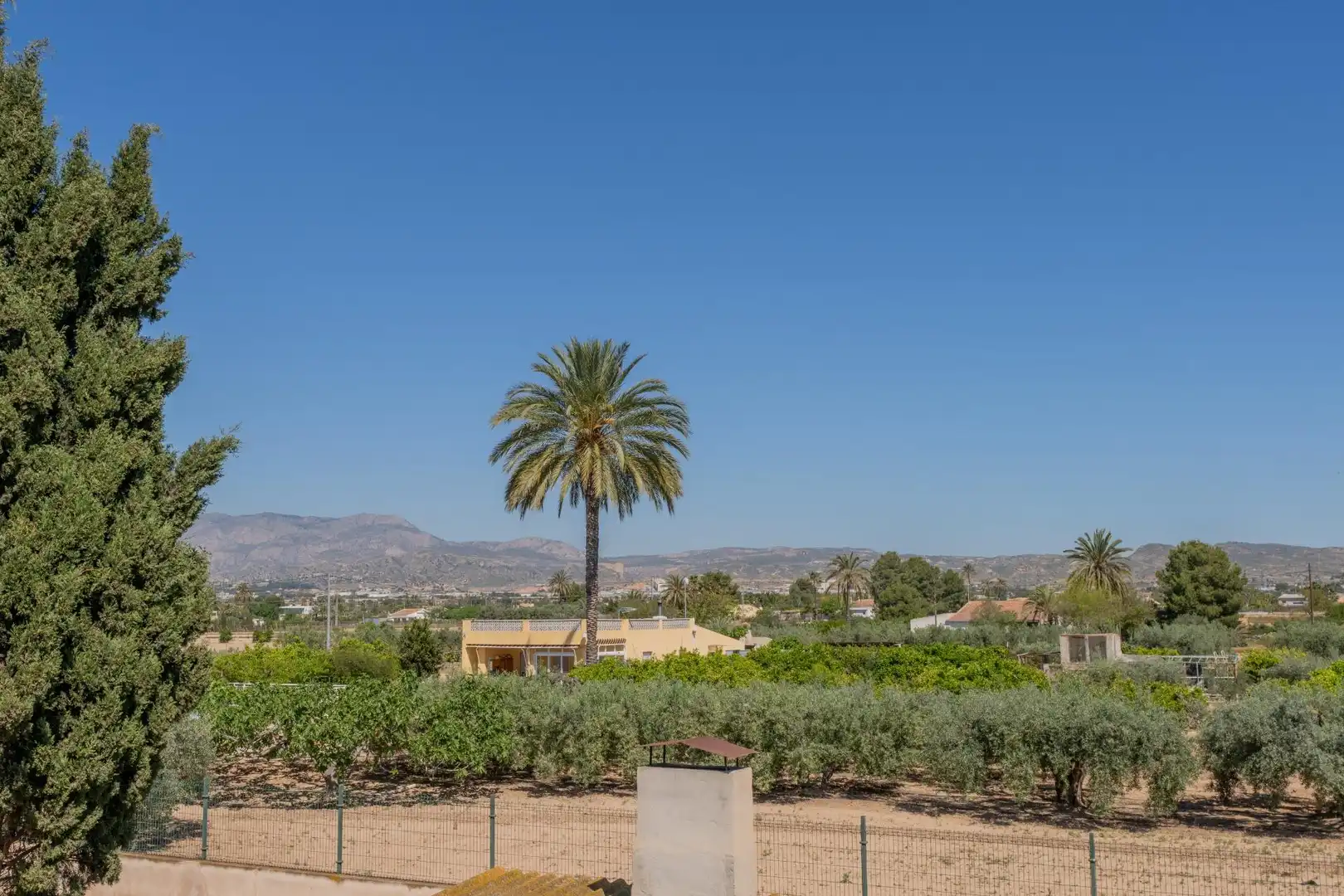 Casa o chalet en venta en Elche / Elx con Aire acondicionado, Terraza y Piscina