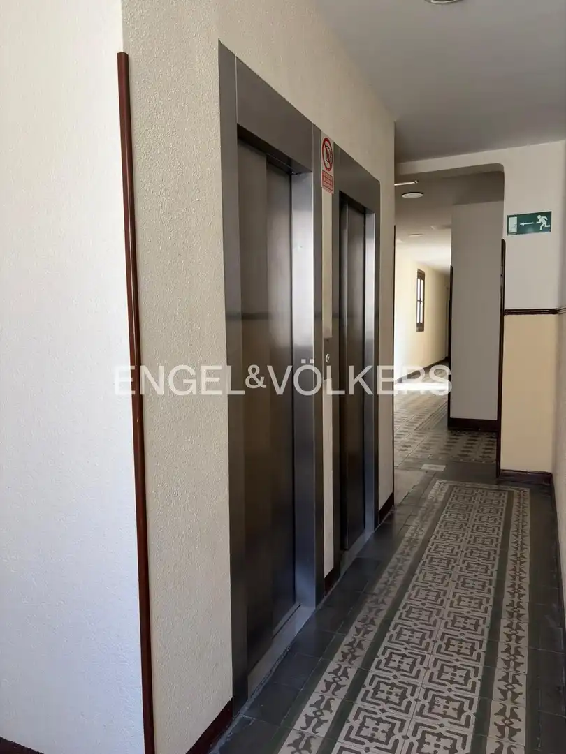 Flat for sale in Madrid  with Heating