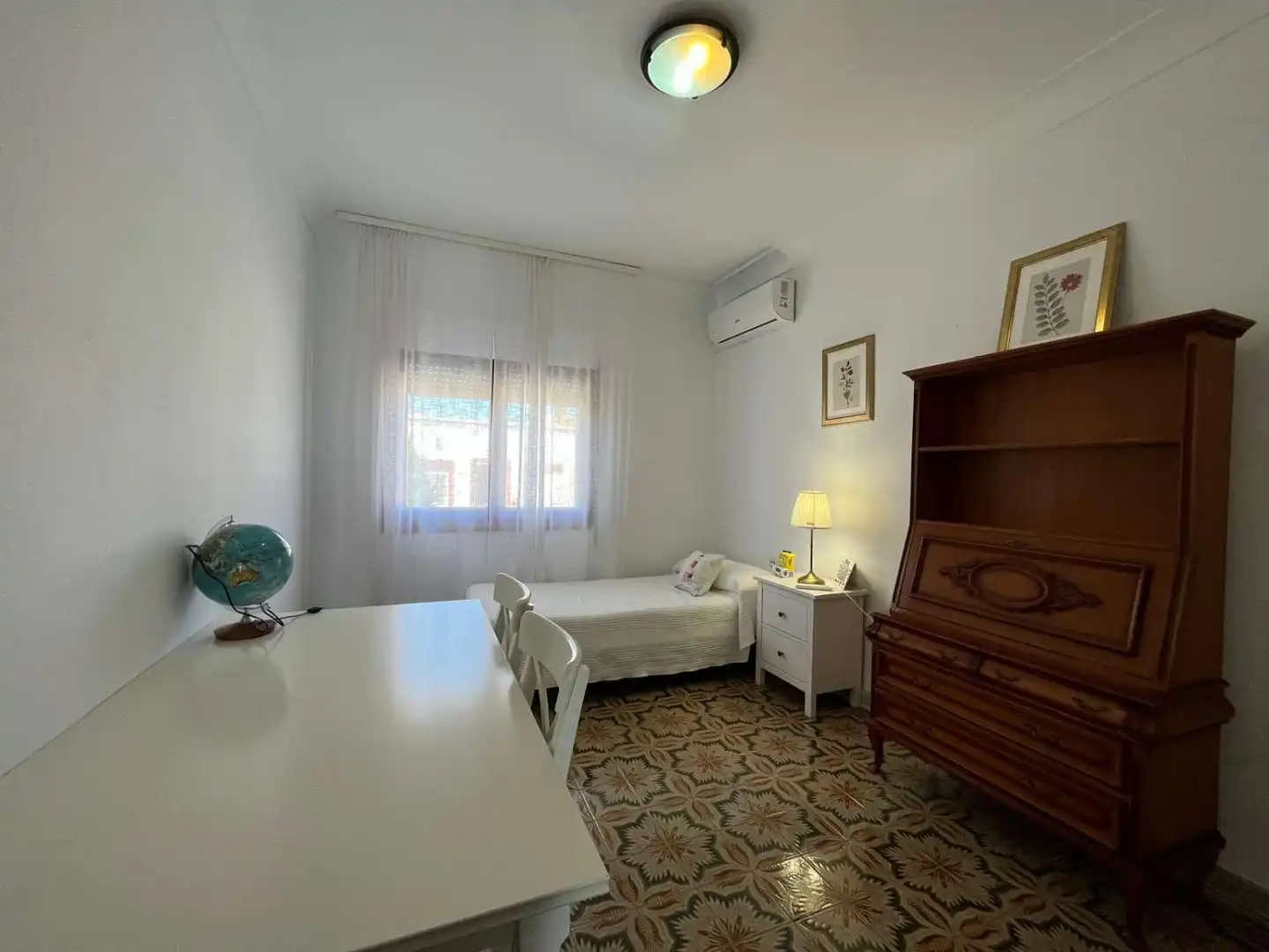 Dormitori de Apartament de lloguer en Cuevas del Almanzora amb Aire condicionat, Calefacció i Terrassa