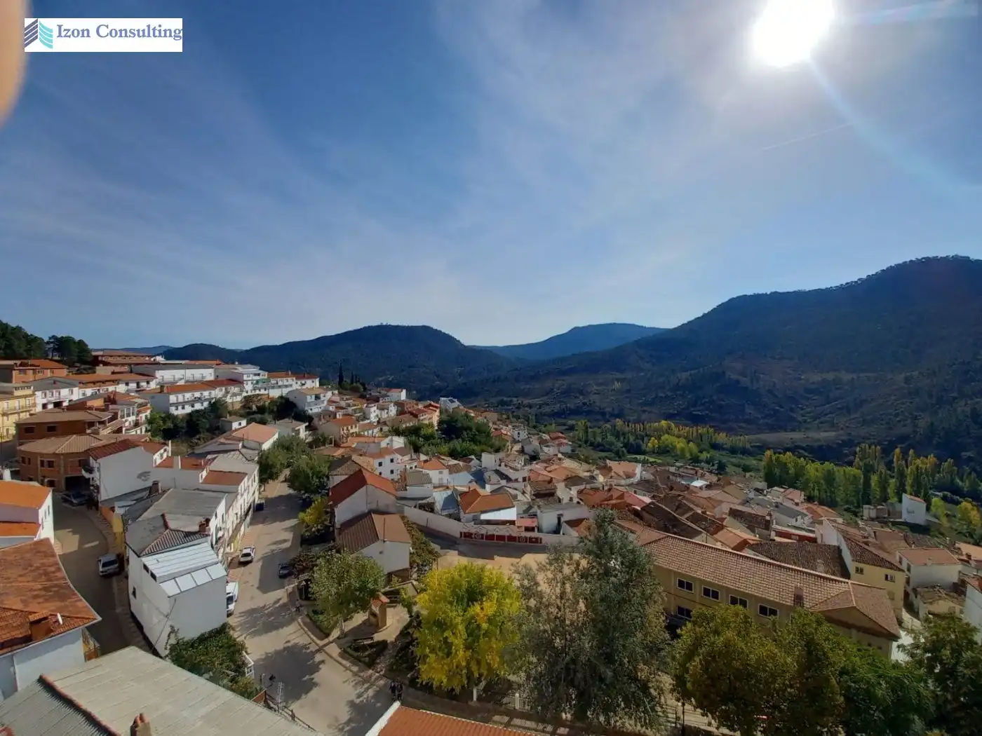 Vista exterior de Edificio en venta en Paterna del Madera