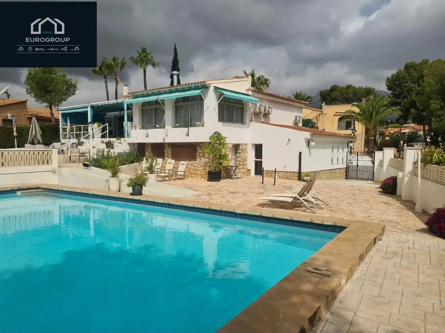 Vista exterior de Casa o chalet en venta en La Nucia con Aire acondicionado, Calefacción y Jardín privado