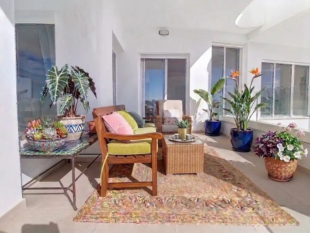 Piso con piscina en venta en Tarifa ciudad