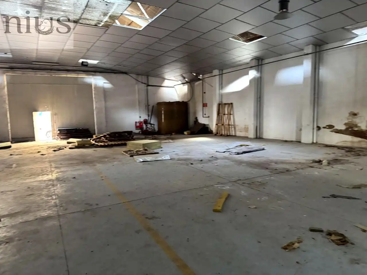 Nave industrial en venta en Silla