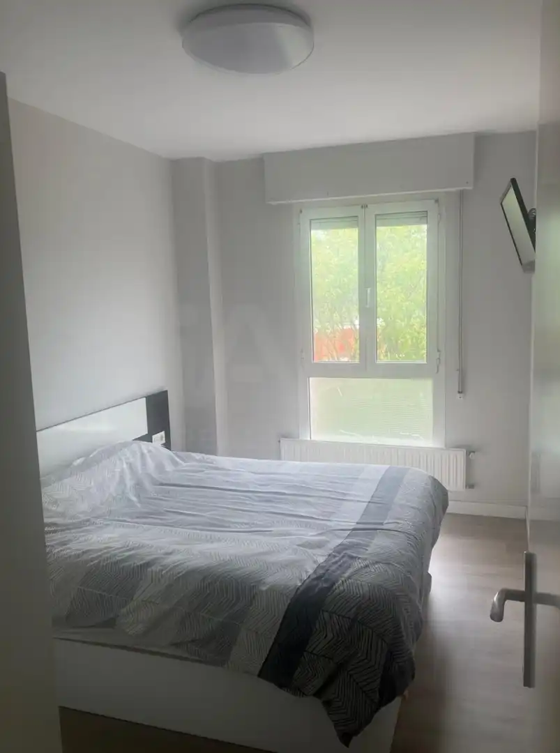 Habitación de Piso en venta en Vitoria - Gasteiz con Calefacción y Terraza