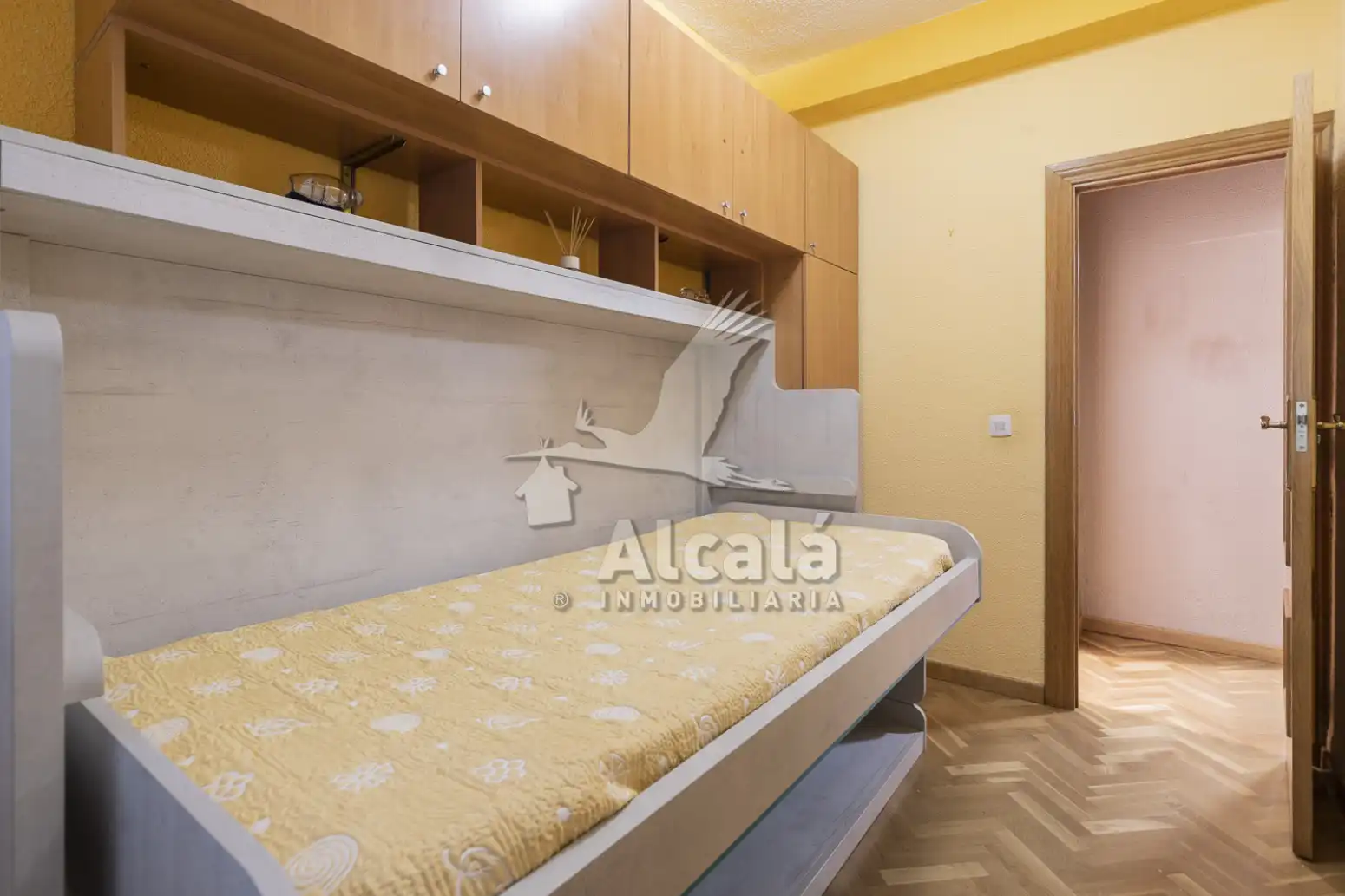 Habitación de Piso en venta en Alcalá de Henares con Aire acondicionado, Calefacción y Parquet