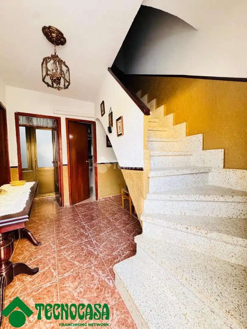 Casa adosada en venta en Los Navalmorales con Aire acondicionado y Terraza