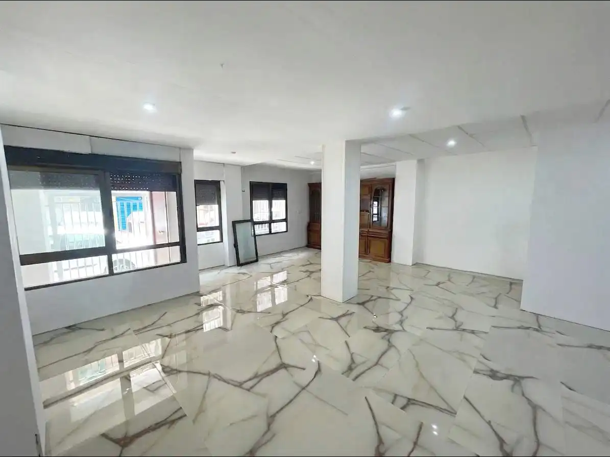 Planta baja en venta en Elche / Elx