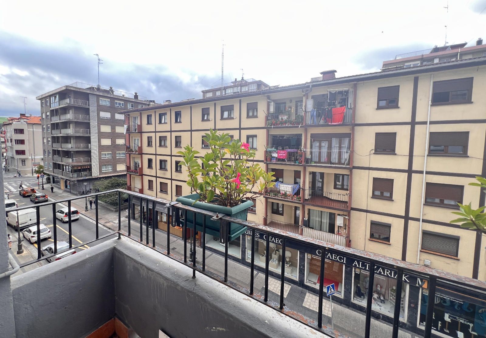 Balcony of Flat for sale in Lasarte-Oria  with Heating, Parquet flooring and Terrace
