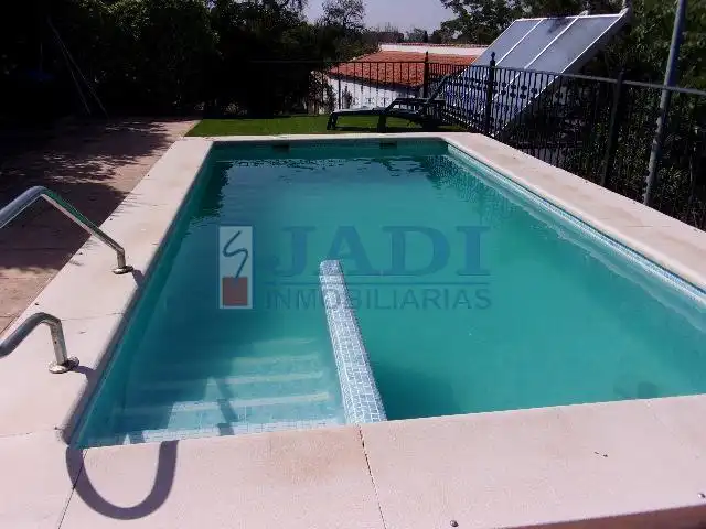 Schwimmbecken von Haus oder Chalet zum Verkauf in Valdepeñas mit Klimaanlage, Heizung und Abstellraum