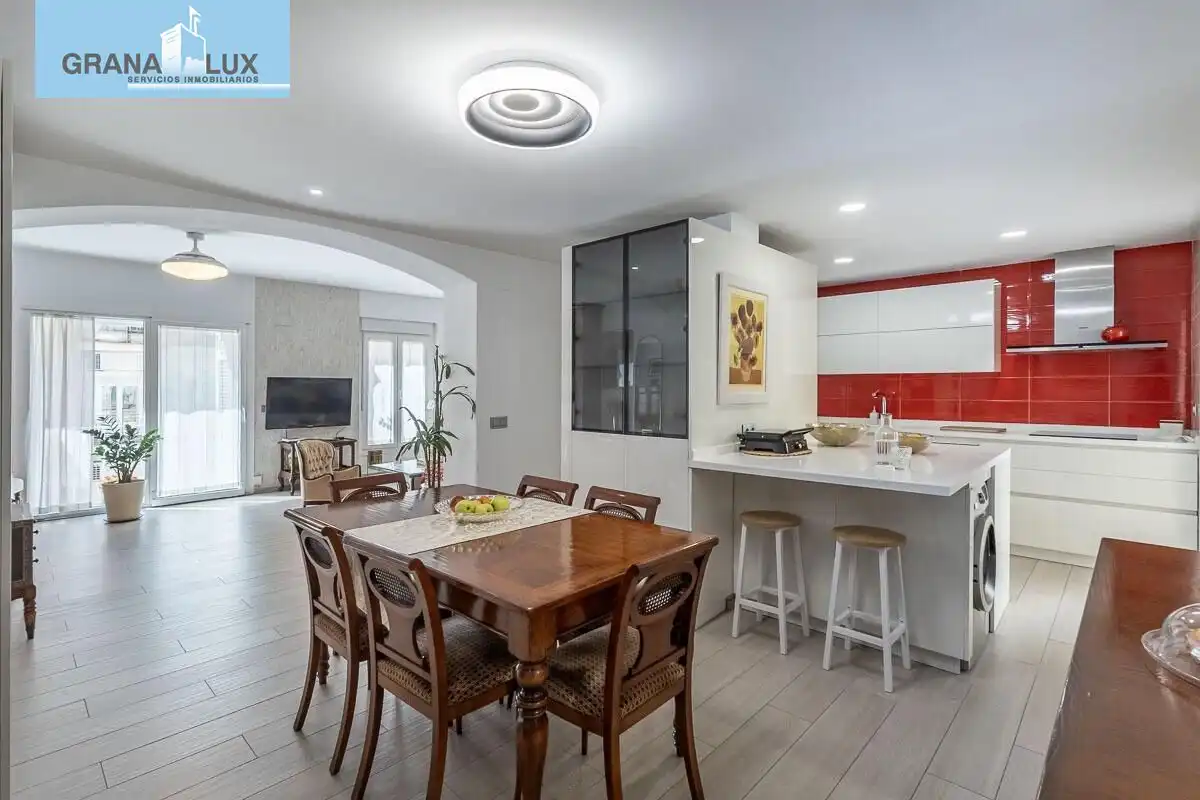 Flat with terrace for sale in Calle Recogidas, imagen 6