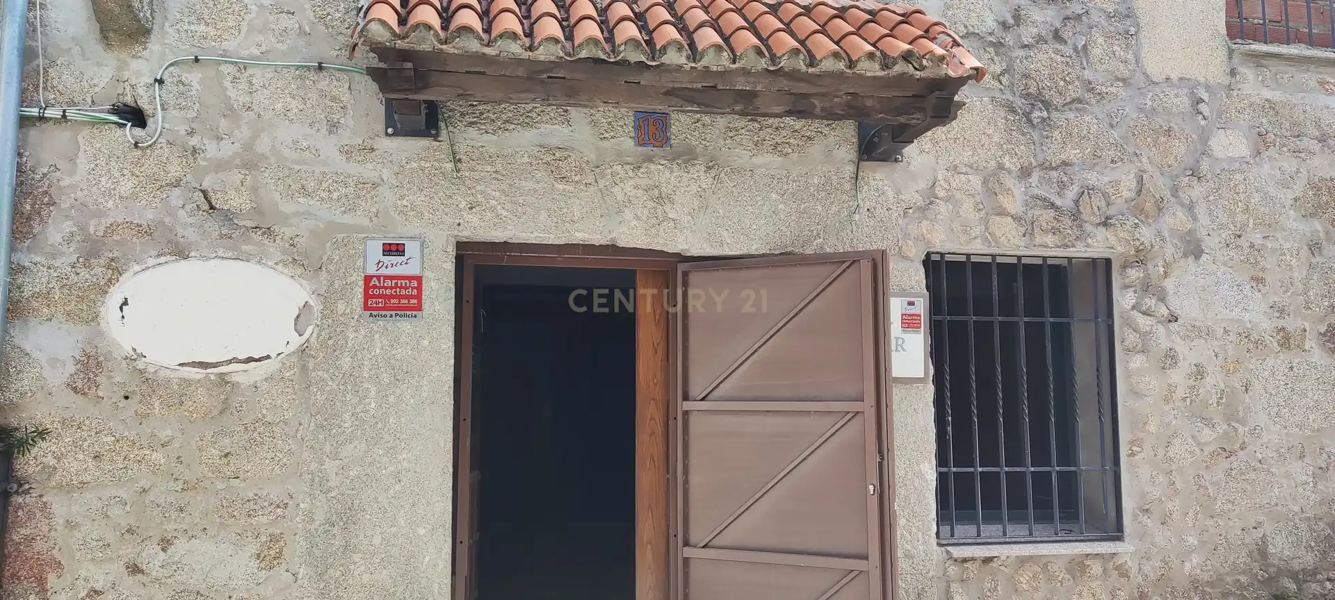 Exterior view of Houses for sale in Baños de Montemayor  with Air Conditioner, Balcony and Alarm