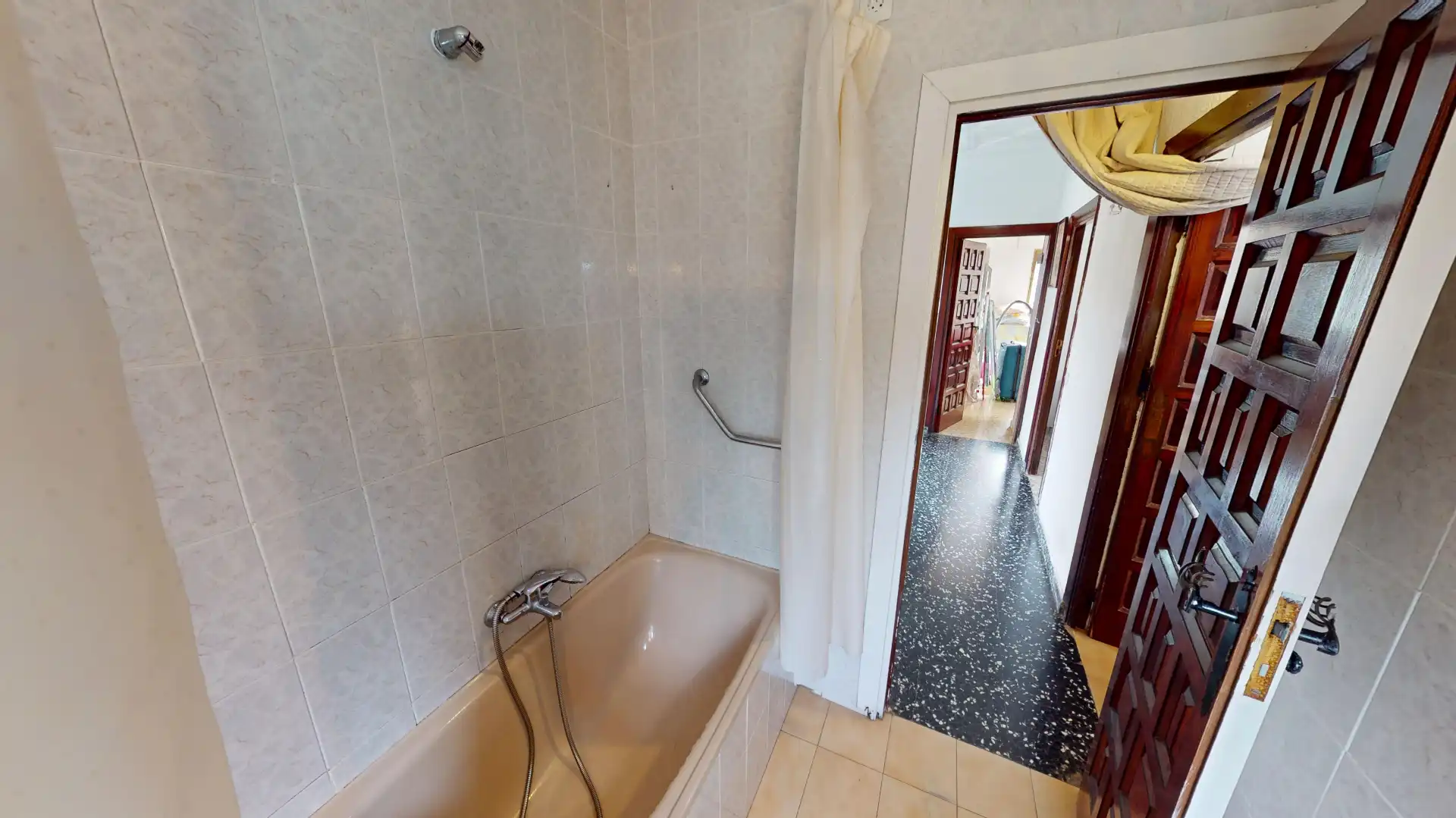 Baño de Casa o chalet en venta en Robledo de Chavela con Calefacción, Jardín privado y Terraza