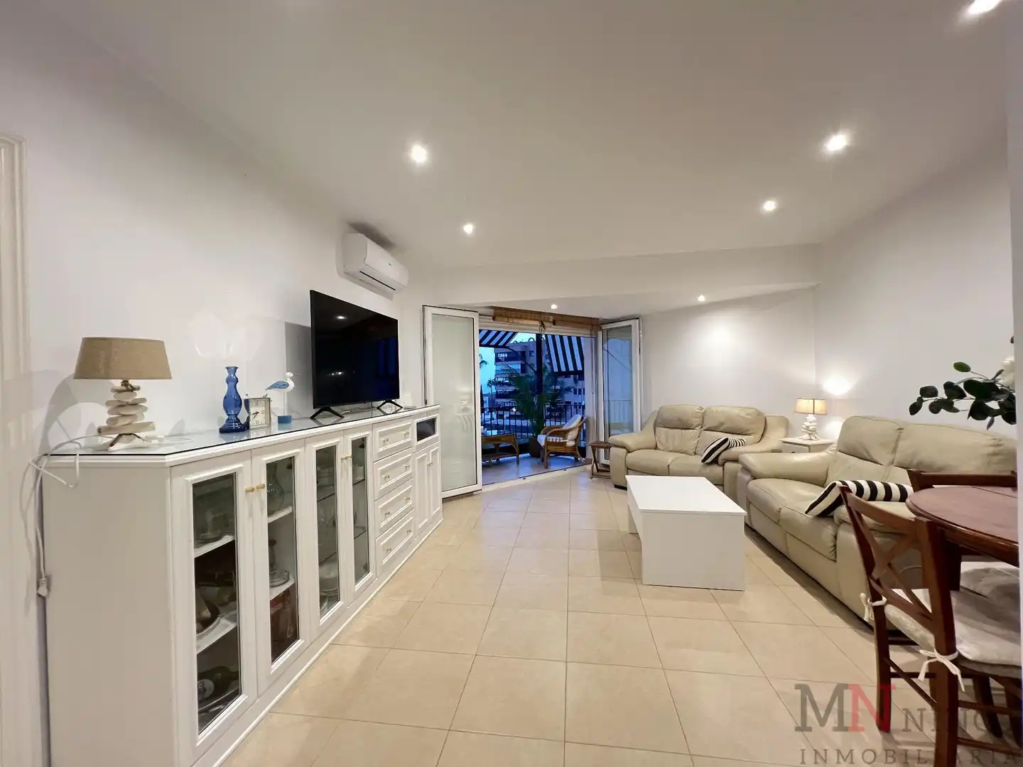 Sala d'estar de Apartament en venda en Castellón de la Plana / Castelló de la Plana amb Aire condicionat, Calefacció i Terrassa