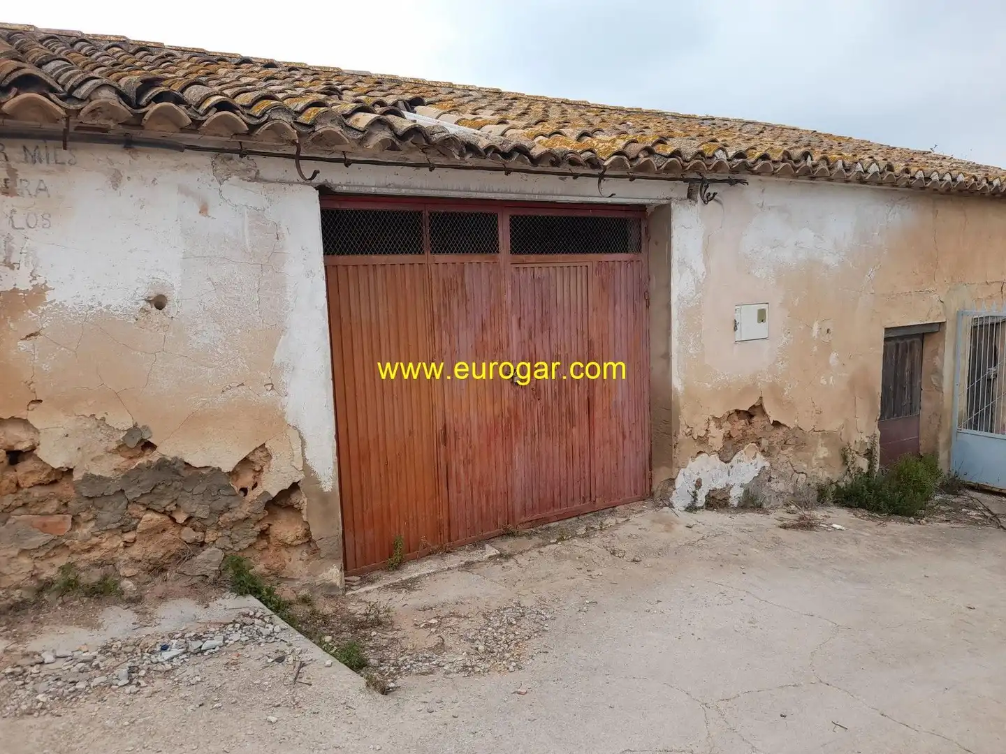 Vista exterior de Trastero en venta en Chiva
