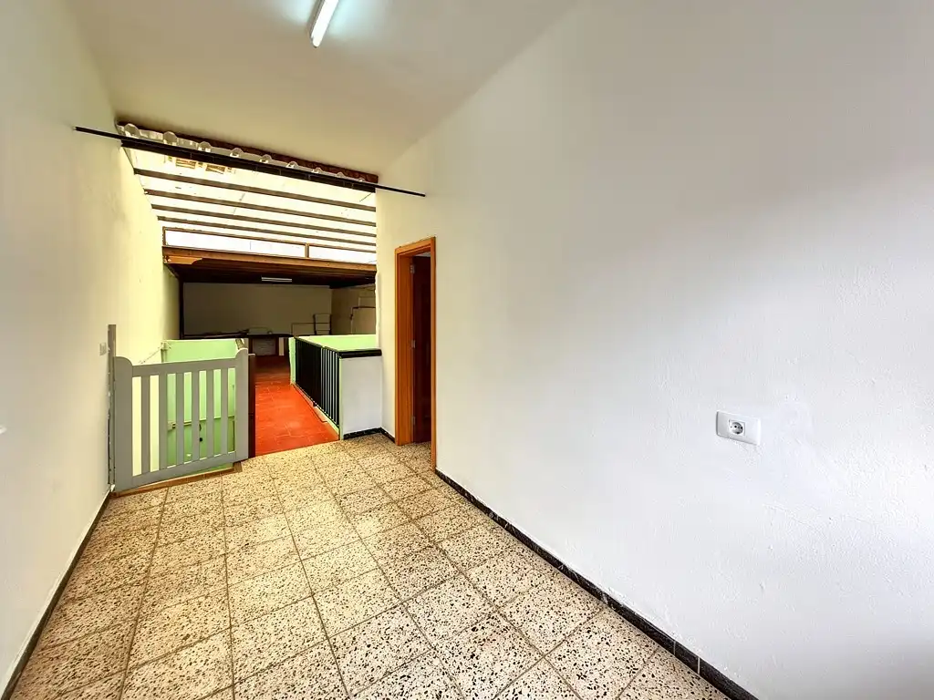 Casa adosada en venta en Arucas con Terraza y Amueblado
