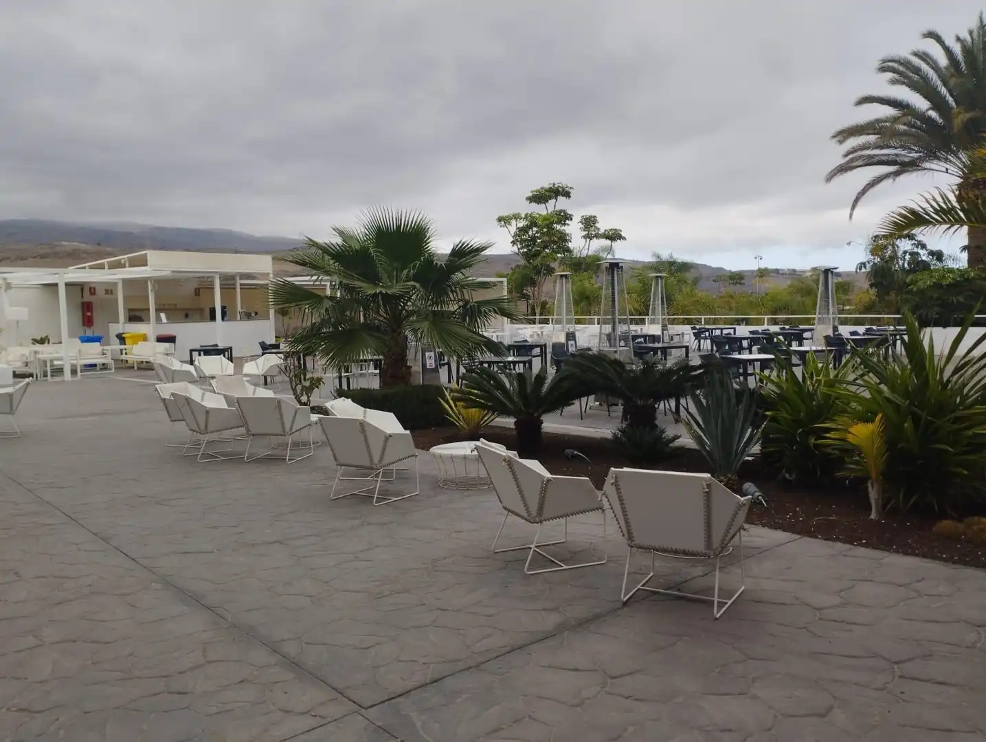Terraza de Apartamento en venta en San Bartolomé de Tirajana con Balcón y Piscina comunitaria