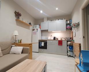 Kitchen of Apartment for sale in  Madrid Capital  with Heating, Furnished and Oven